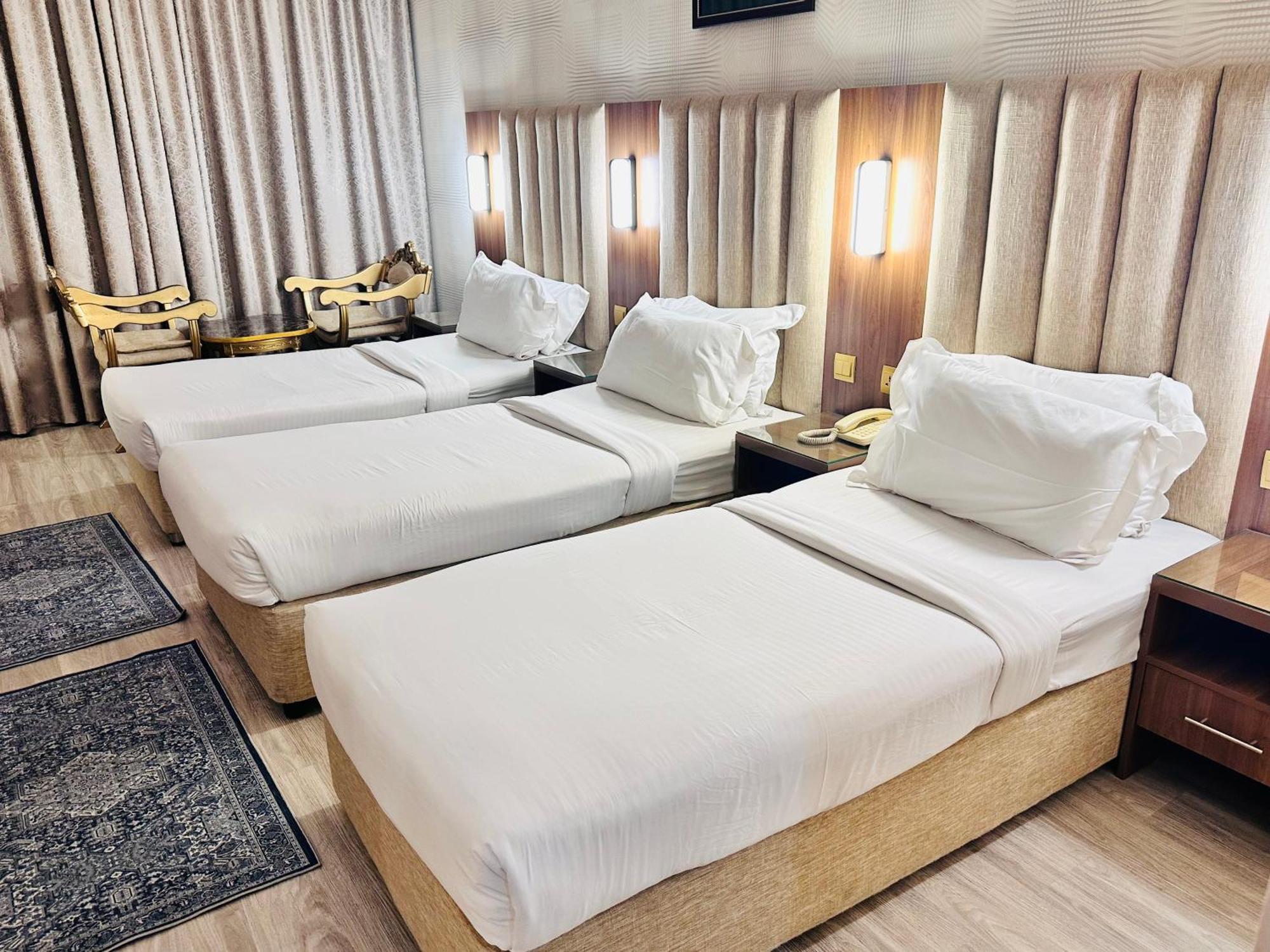 Bliss Square Hotel Dubai Exterior foto