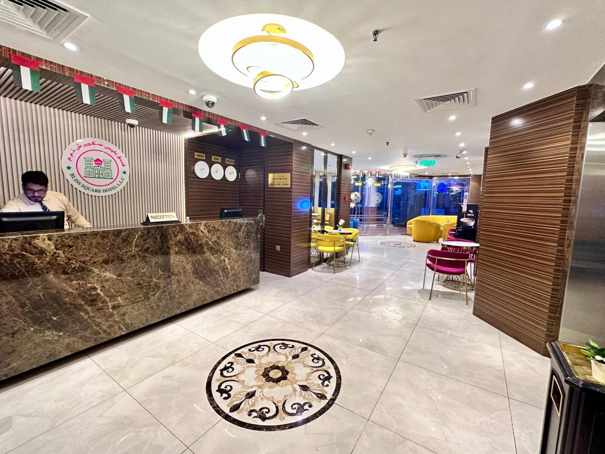 Bliss Square Hotel Dubai Exterior foto