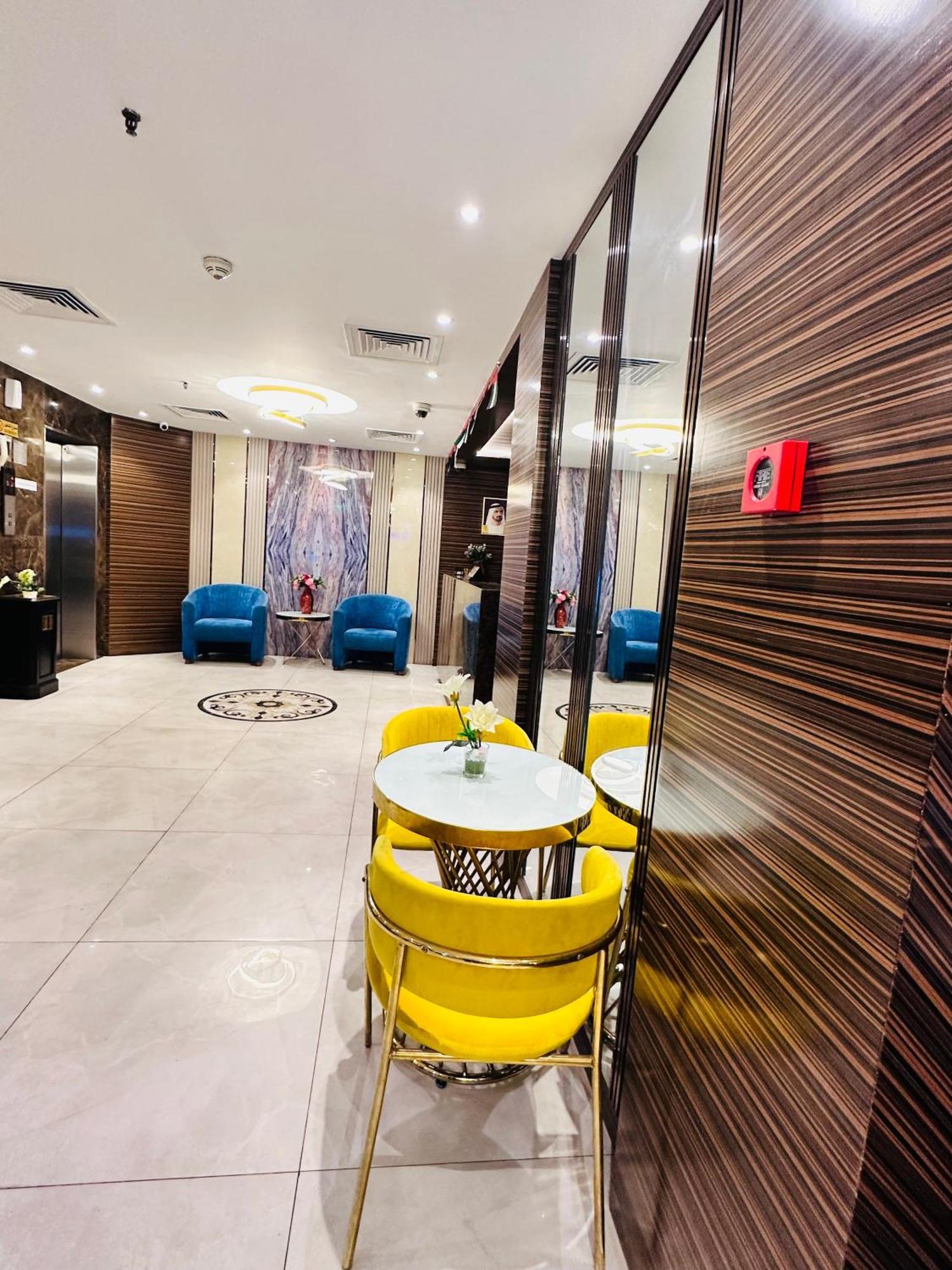 Bliss Square Hotel Dubai Exterior foto